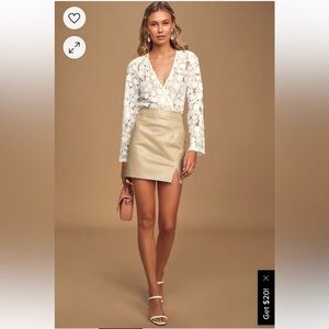 Lulu’s White Floral Bodysuit